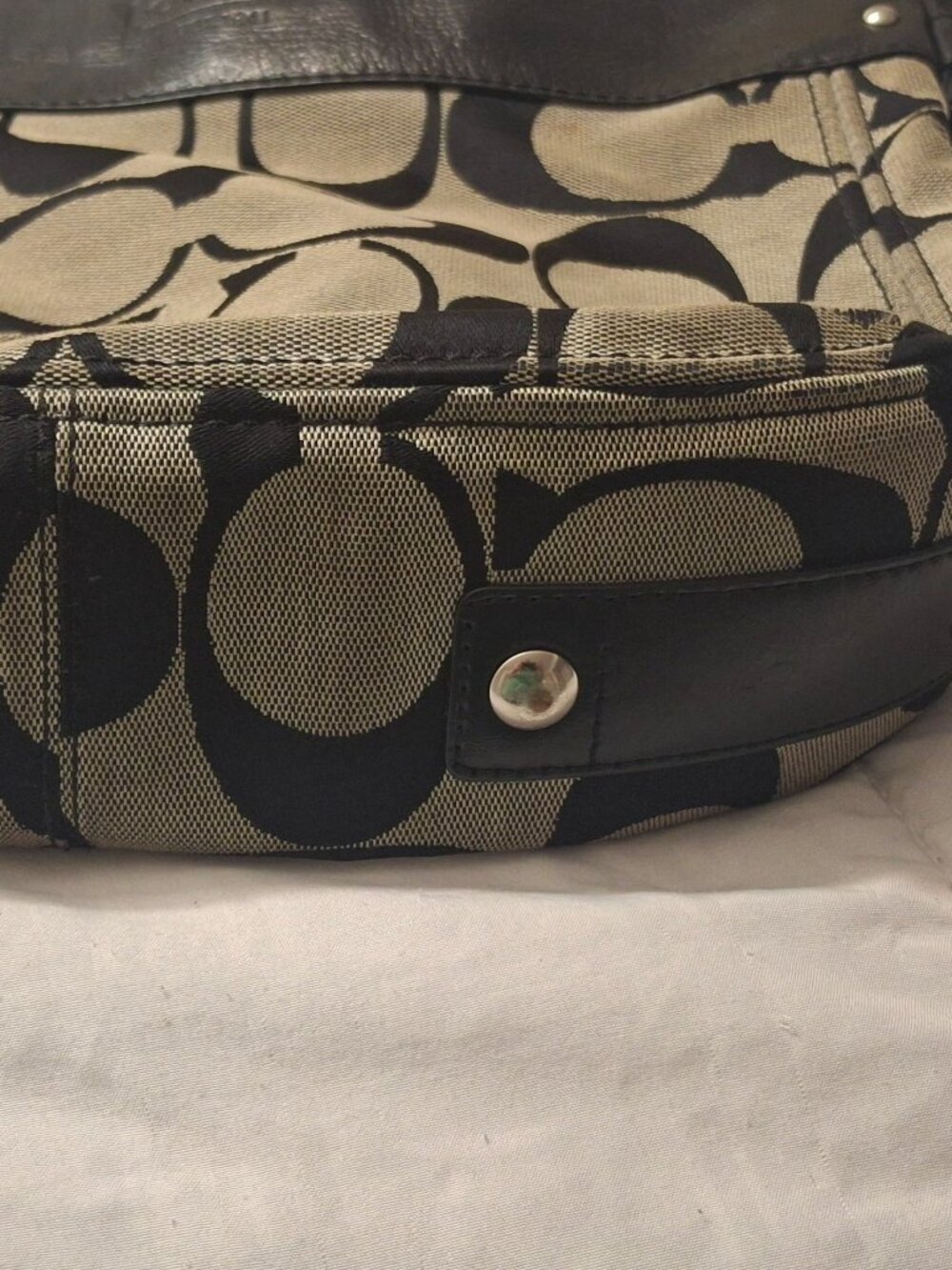 Authentic Coach purse - Picture 2 of 4